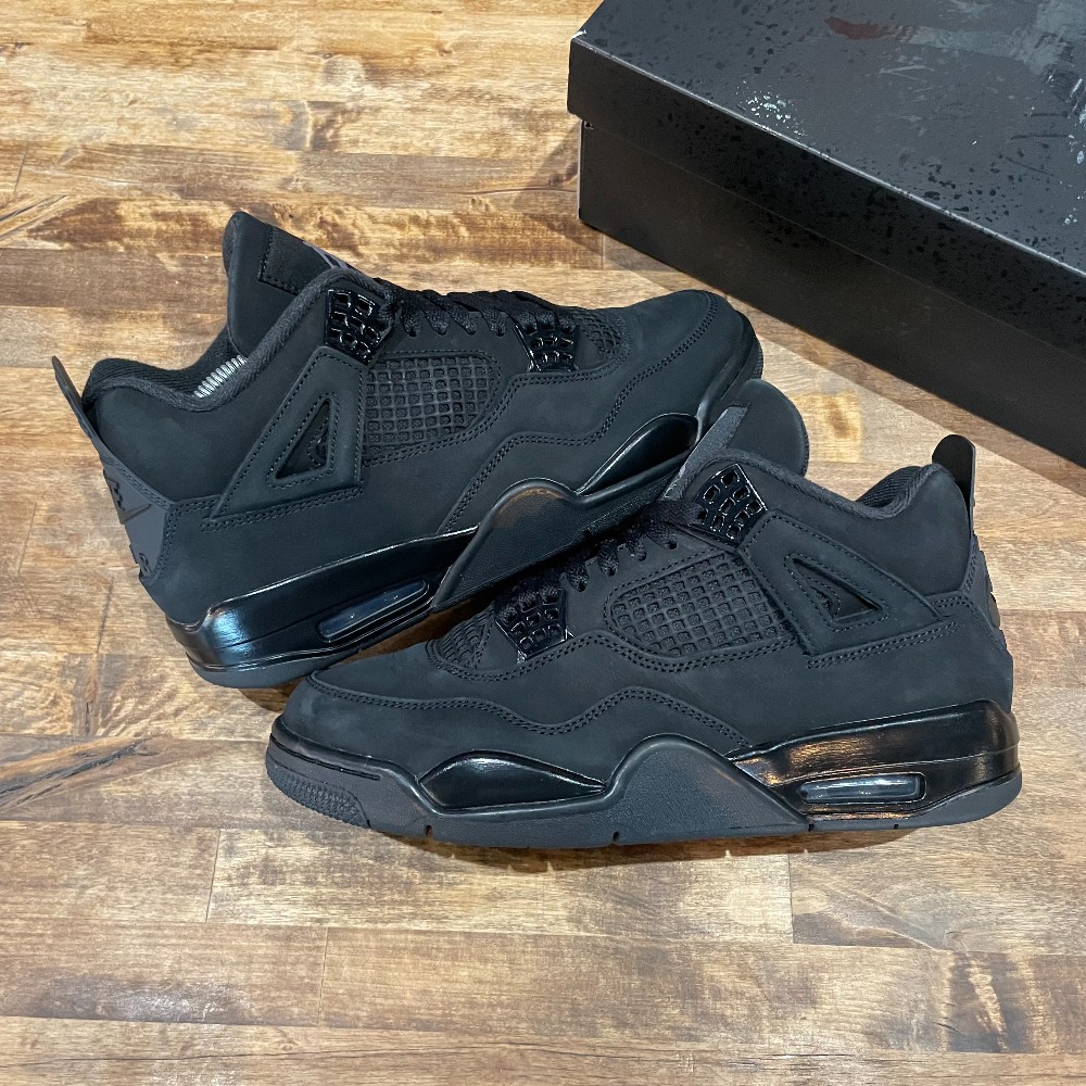 Jordan 4 Retro Black Cat (2025) - Size 9