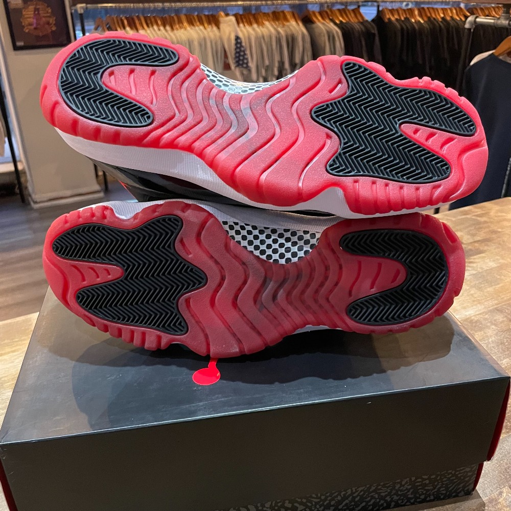Jordan 11 Retro High Bred (2019 REPLACEMENT BOX) - Size 13