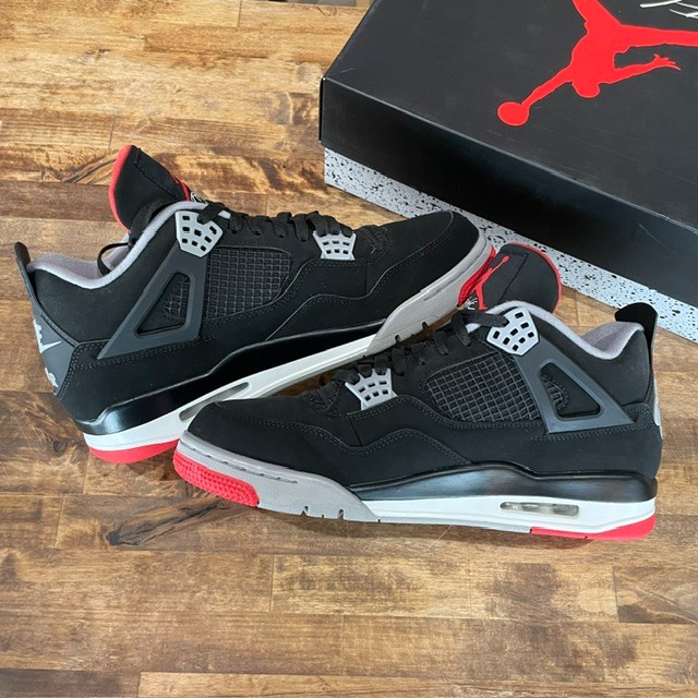 Jordan 4 Retro Bred 2019 - Size 11.5