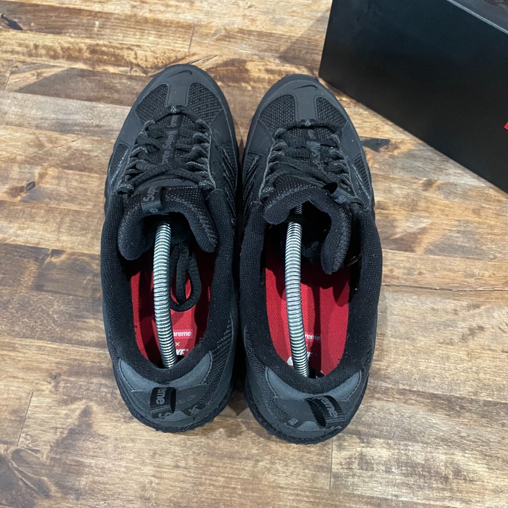 Supreme x Nike Air Humara Black - Size 9.5
