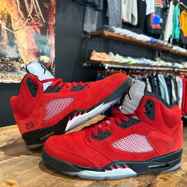 Jordan 5 Retro Raging Bull (No Box) - Size 11.5