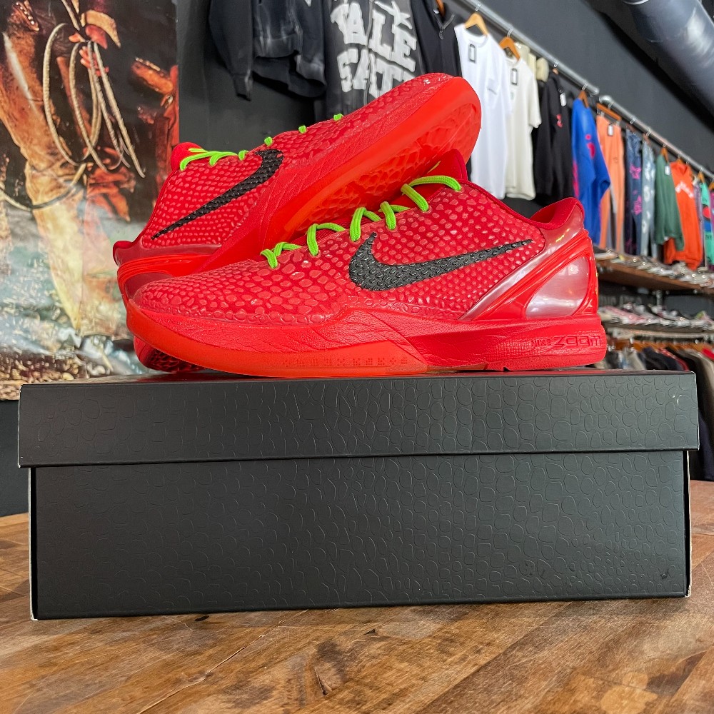 Kobe 6 Protro Reverse Grinch - Size 11