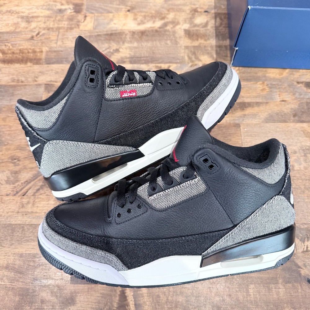 Levi's x Jordan 3 Retro Black - Size 9