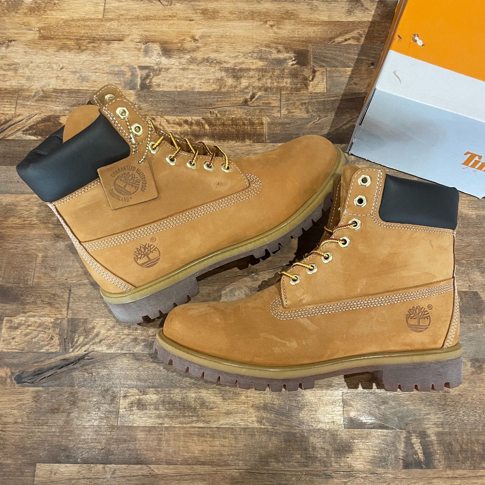 Timberland 6 Inch Boot Waterproof - Size 9.5