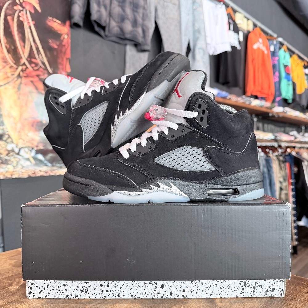 Jordan 5 Retro (GS) Black Metallic Reimagined - Size 6.5Y