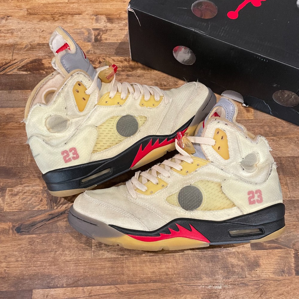 Off-White x Jordan 5 Retro Sail - Size 10
