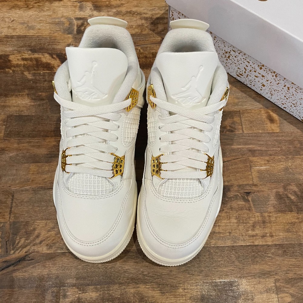 Jordan 4 Retro Metallic Gold - Size 7.5W