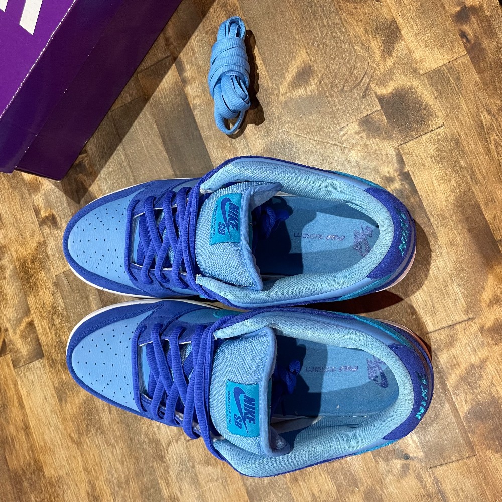 Nike SB Dunk Low Blue Raspberry - Size 12