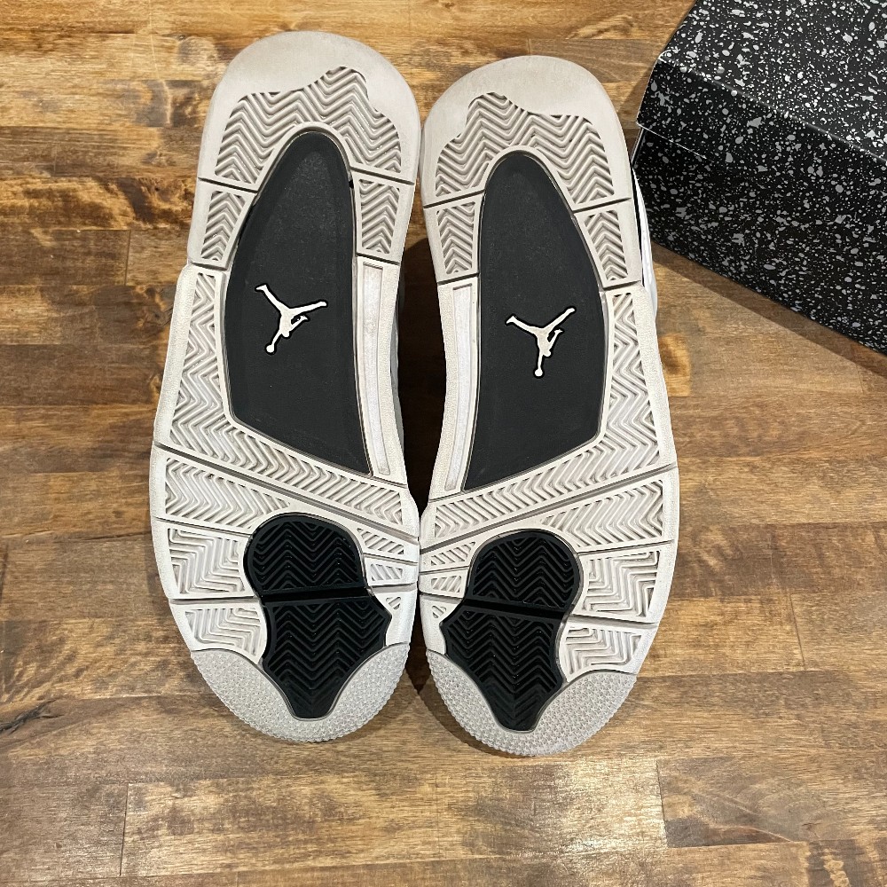 Jordan 4 Retro Military Black - Size 9.5