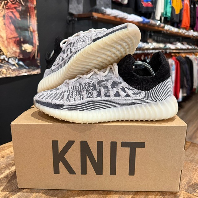 Yeezy 350 CMPCT Slate Panda - Size 9