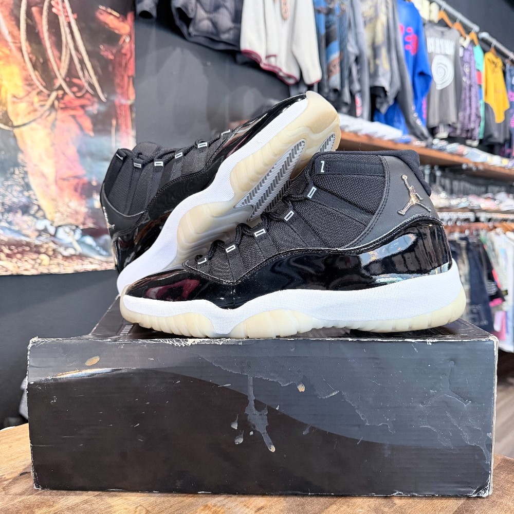 Jordan 11 Retro Jubilee - Size 12