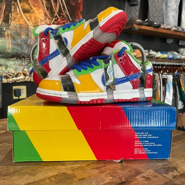 Nike SB DUnk Low e-Bay - Size 4