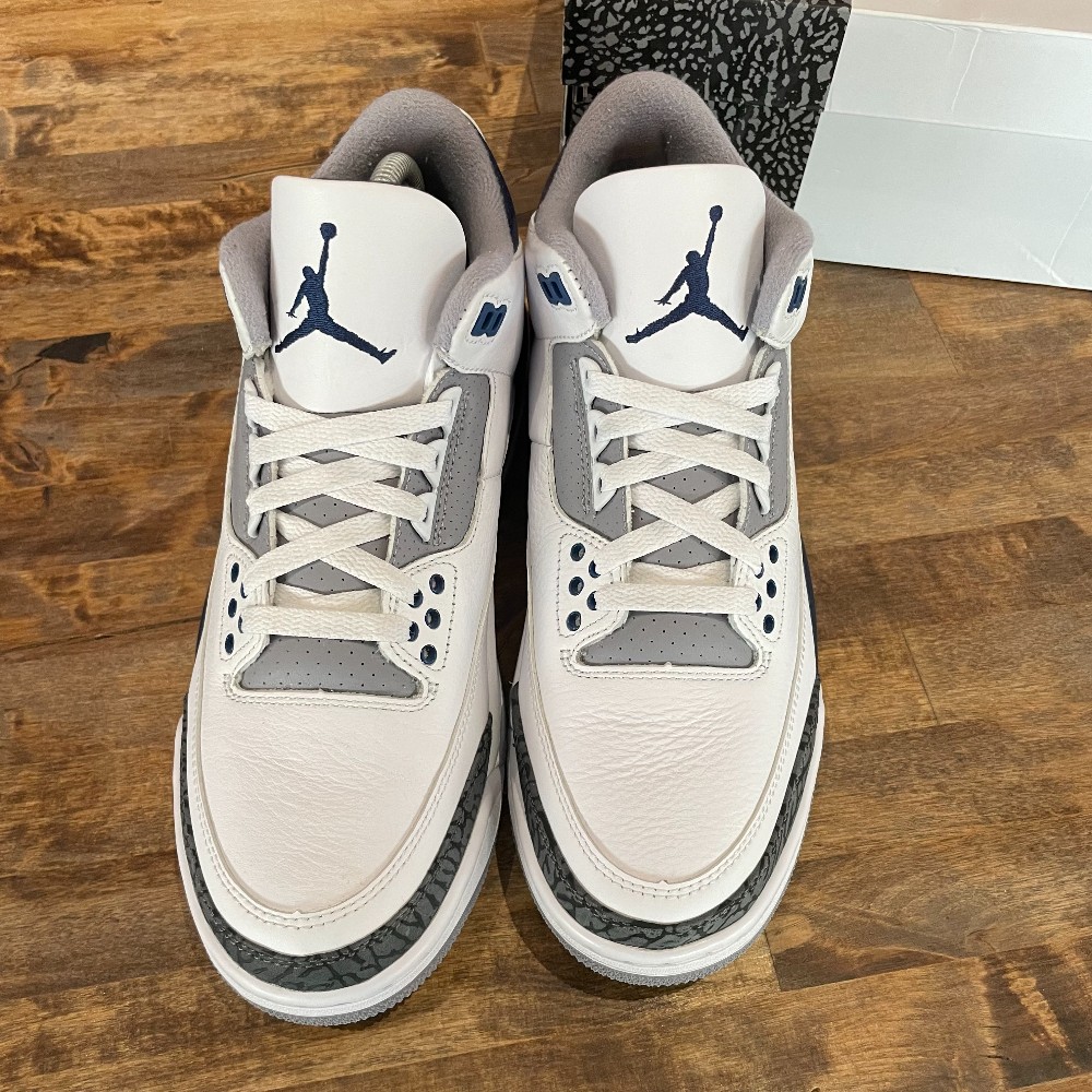 Jordan 3 Retro Midnight Navy - Size 8.5