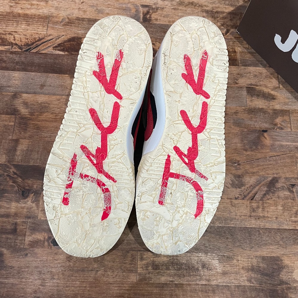 Travis Scott Jumpman Jack University Red - Size 9