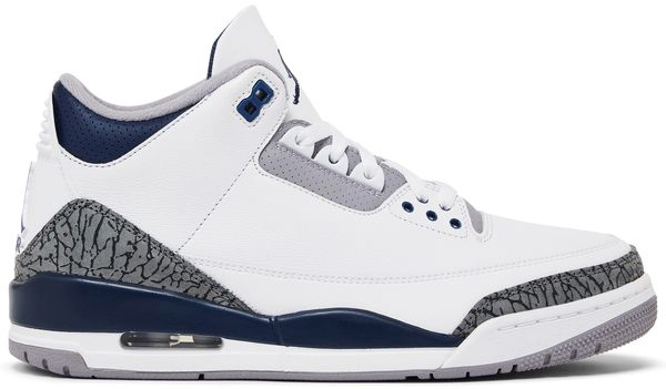 Jordan 3 Retro Midnight Navy - Size 9