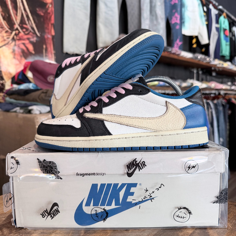 Travis Scott x Jordan 1 Retro Low OG Fragment - Size 8