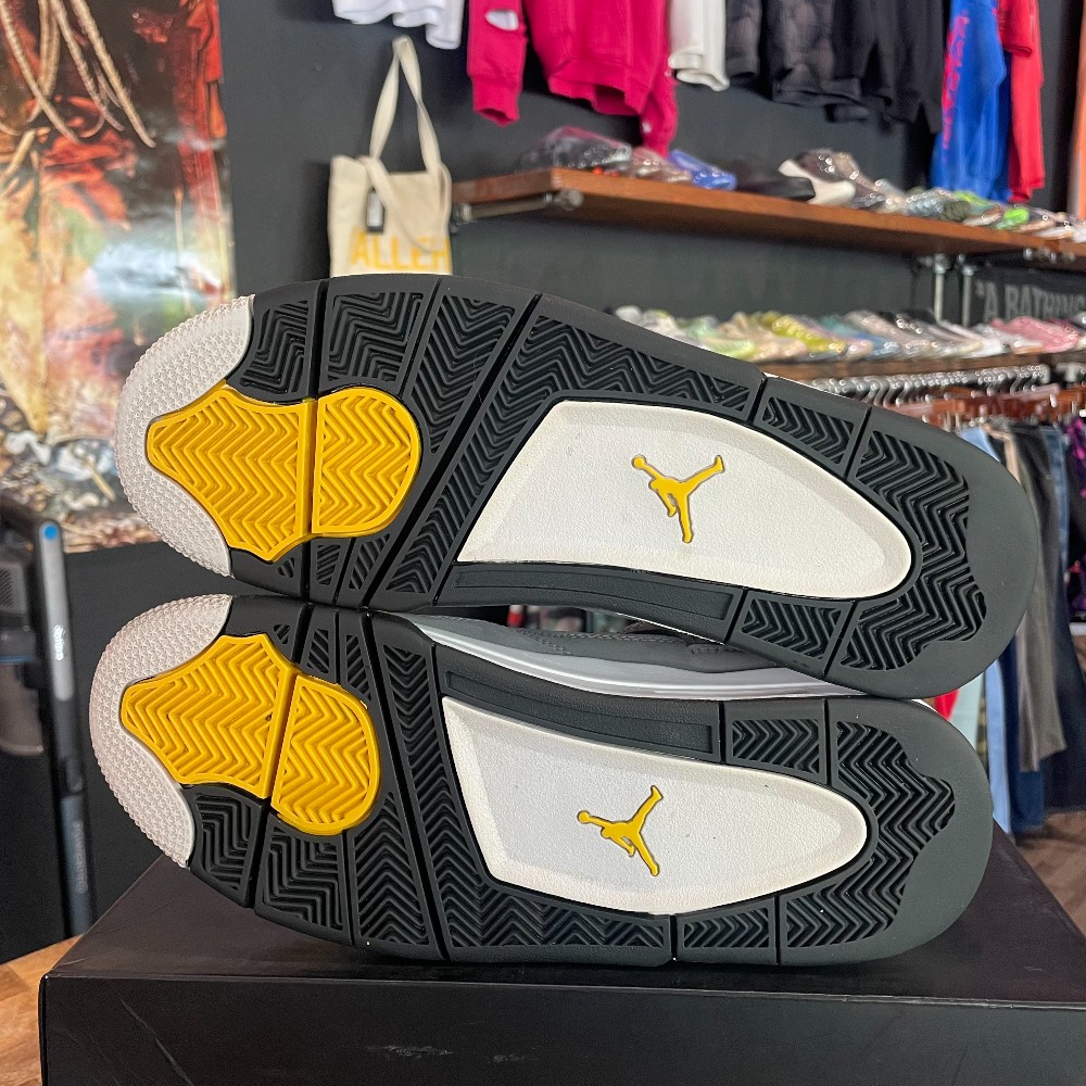 Jordan 4 Retro Cool Grey - Size 10