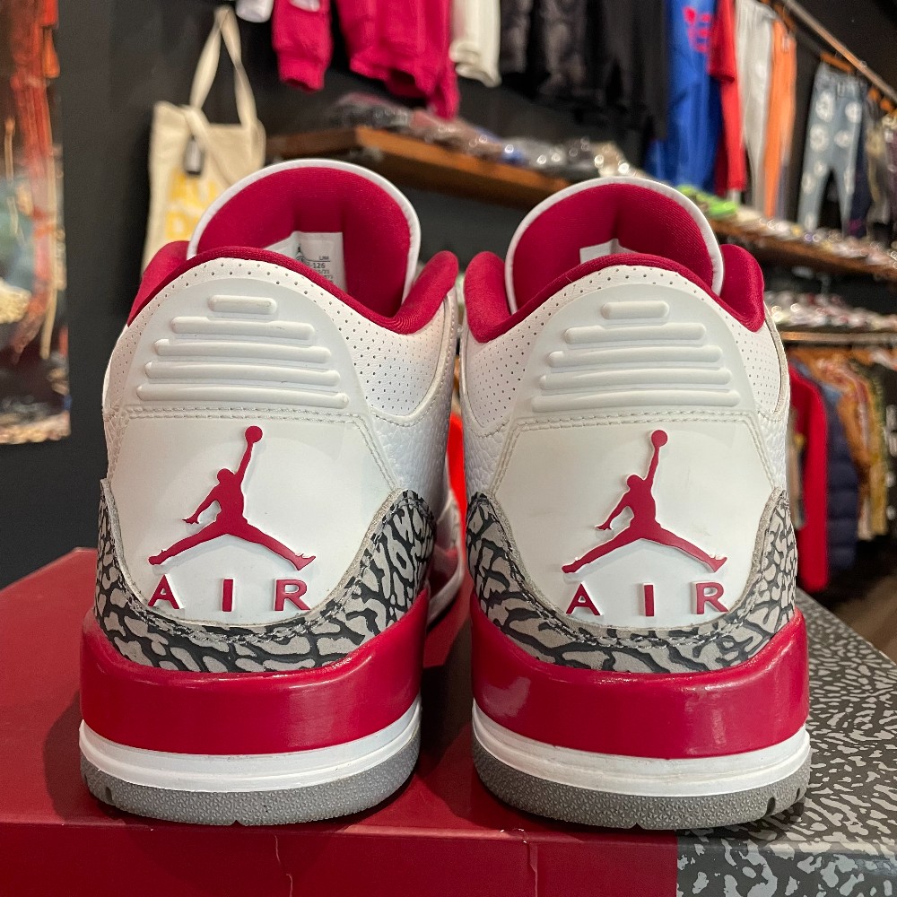 Jordan 3 Retro Cardinal - Size 10.5