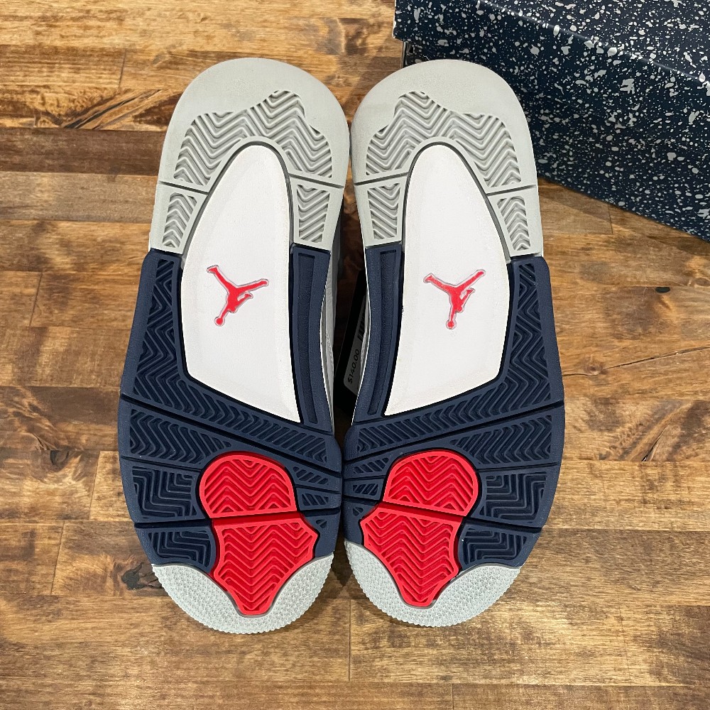 Jordan 4 Midnight Navy - Size 5