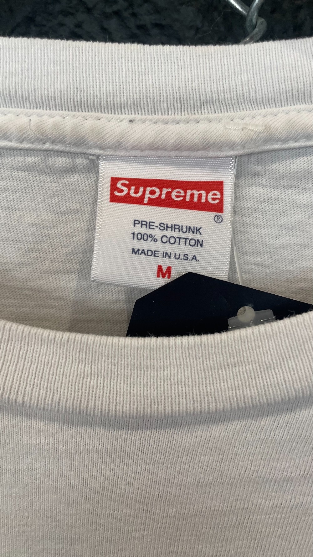 FW17 Supreme Independent Old English Tee - M