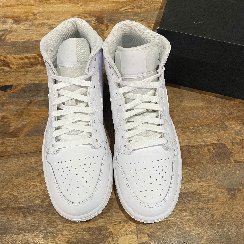 Jordan 1 Mid Triple White (Replacement Box) - Size 9