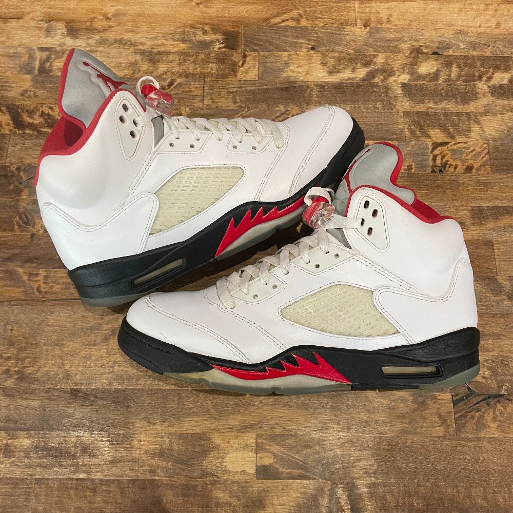 Jordan 5 Retro Fire Red 3M Tongue (No Box) - Size 10