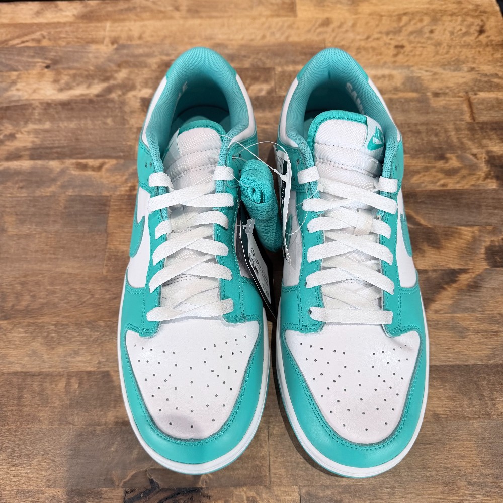 Nike Dunk Low Clear Jade (SAMPLE, NO BOX) - Size 9
