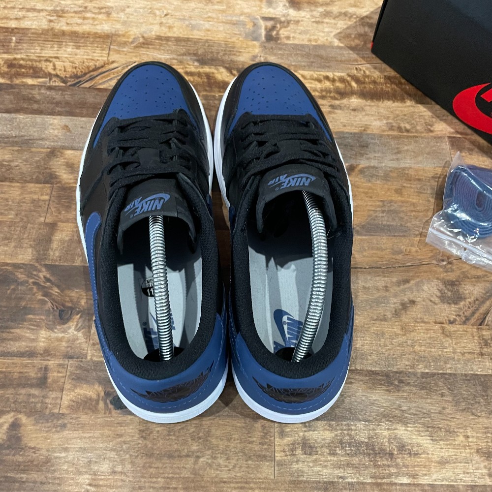 Jordan 1 Low OG Mystic Navy - Size 11.5