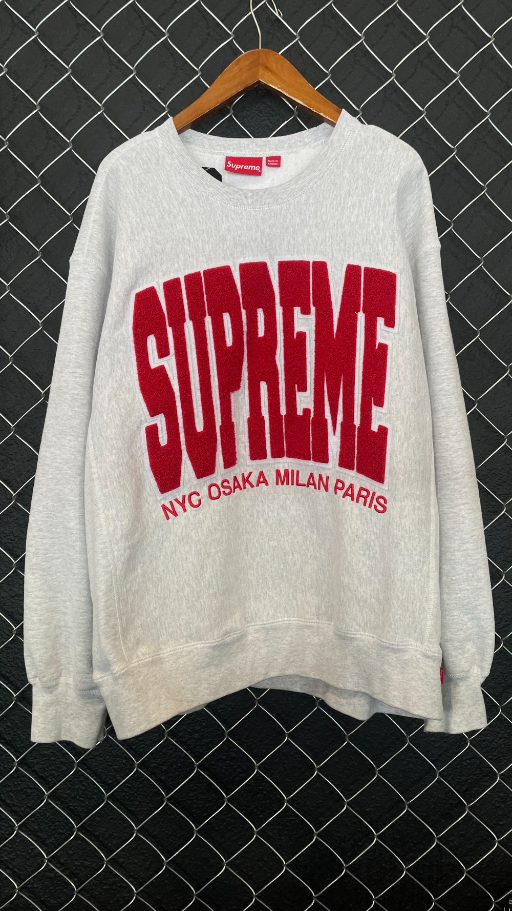 Supreme FW21 Cities Arc Crewneck Ash Grey - XL