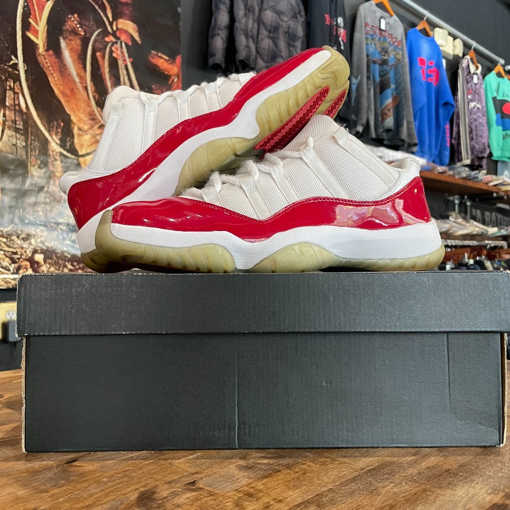 Jordan 11 Retro Low Cherry (2018) - Size 10.5