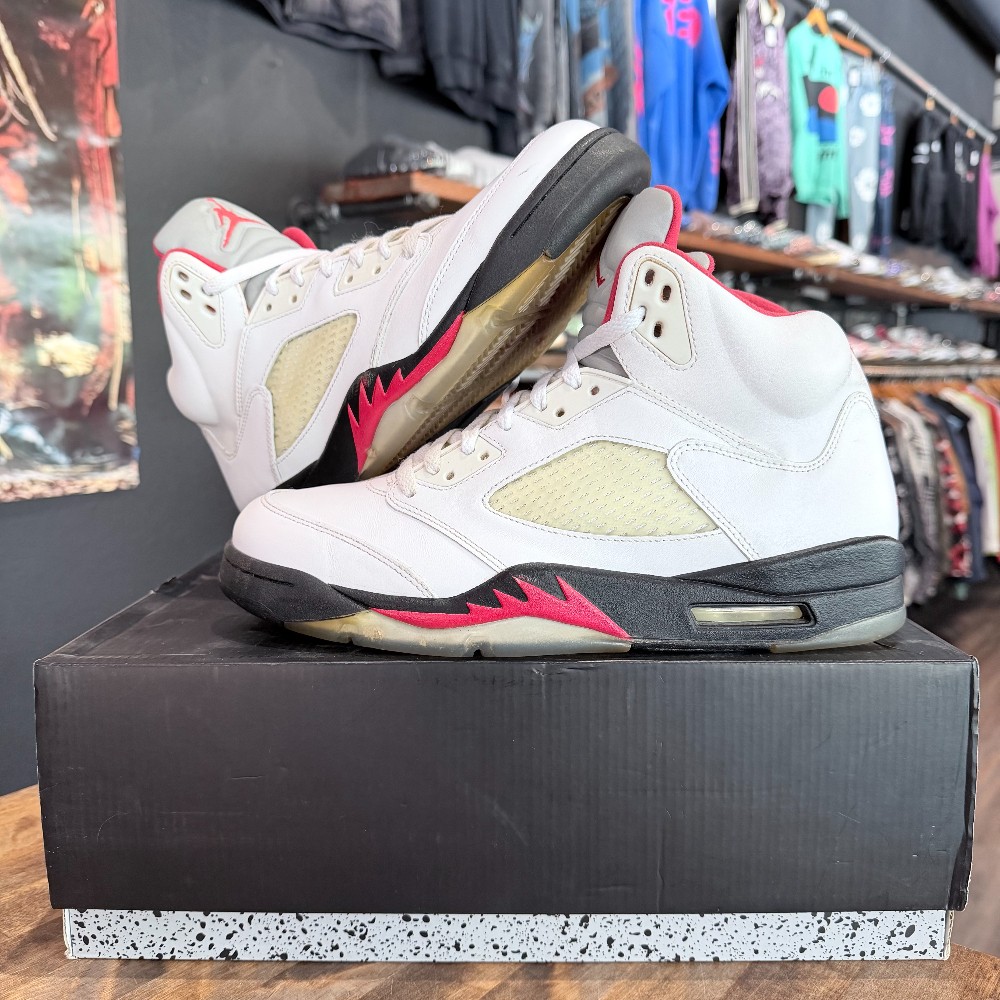 Jordan 5 Retro Fire Red (2013) - Size 10.5