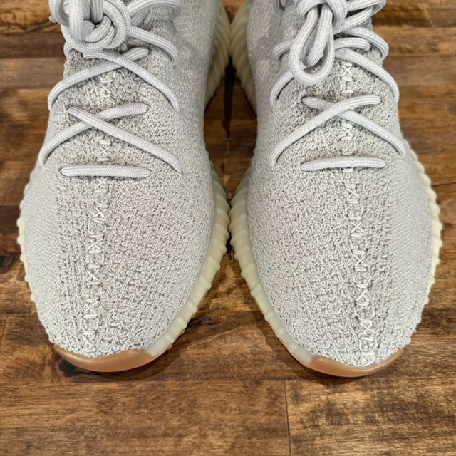 Yeezy 350 V2 Sesame - Size 10