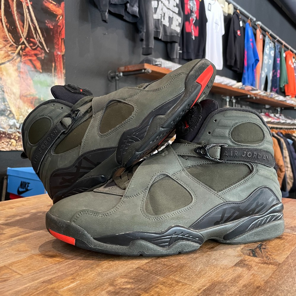 Jordan 8 Retro Take Flight Undefeated (No Box) - Size 11.5