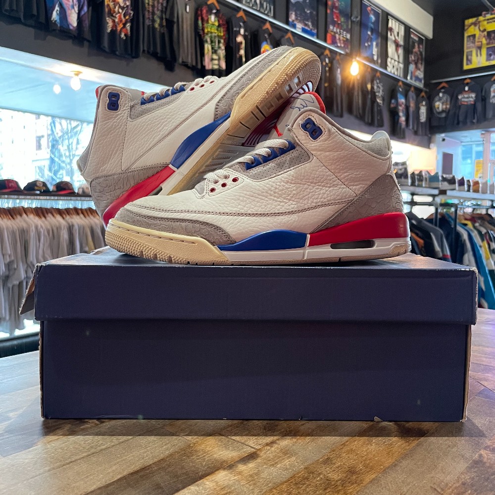Jordan 3 Retro International Flight - Size 8
