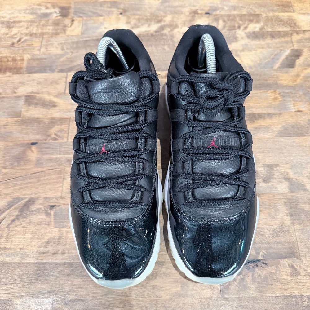 Jordan 11 Retro Low 72-10 (NO BOX) - Size 7.5