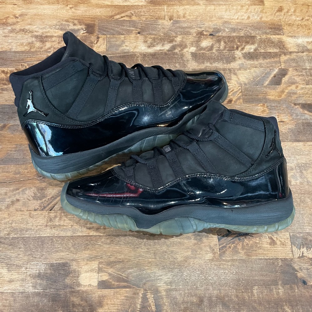 Jordan 11 Retro Cap & Gown (No Box) - Size 12