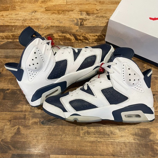 Jordan 6 Retro Olympic (2024) - Size 9