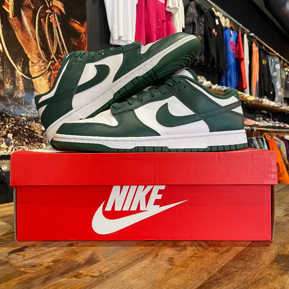 Nike Dunk Low Michigan State - Size 10.5