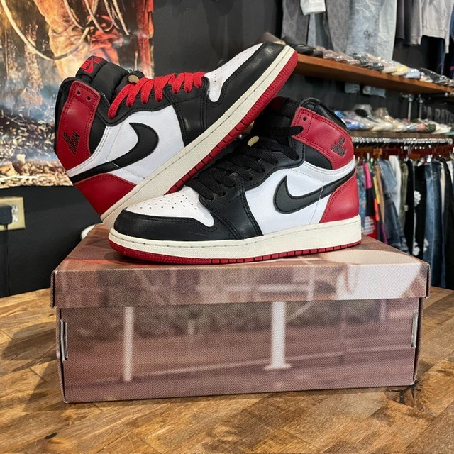 Jordan 1 Retro Black Toe Reimagined (GS) - Size 5.5Y