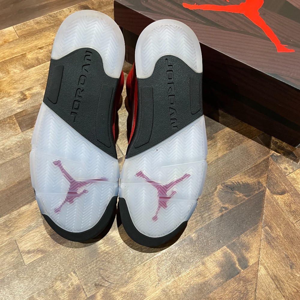 Jordan 5 Raging Bull - Size 9.5