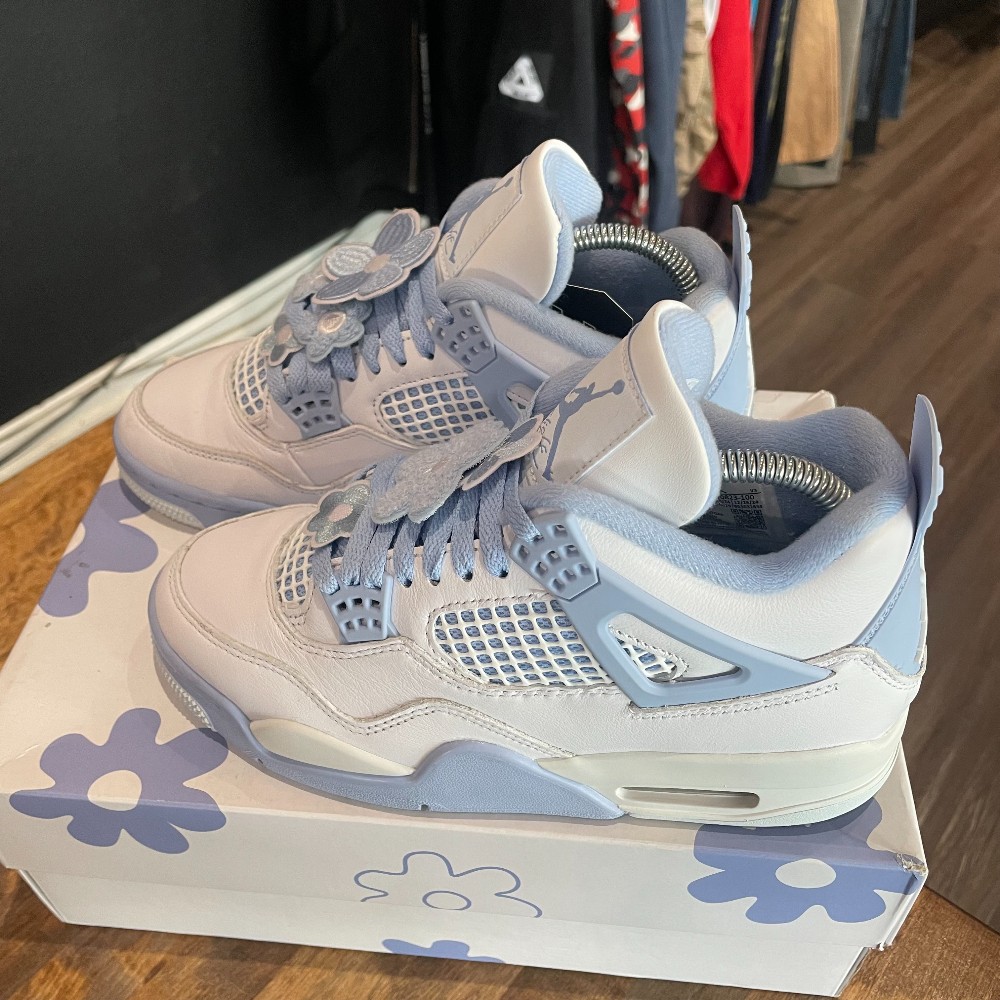 Jordan 4 Retro Women's Forget Me Not - Size 7.5W