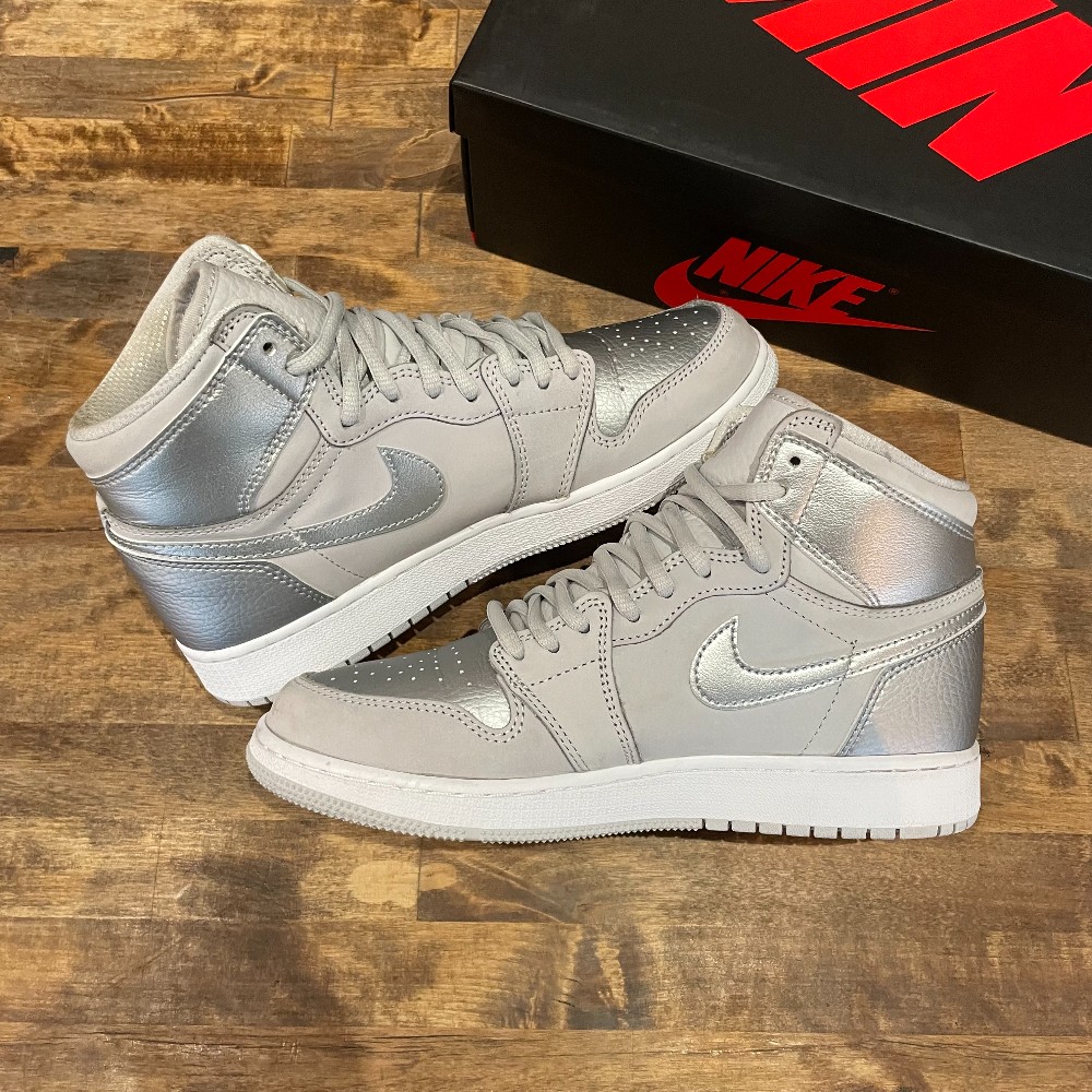 Jordan 1 Retro CO Japan Neutral Grey - Size 6Y