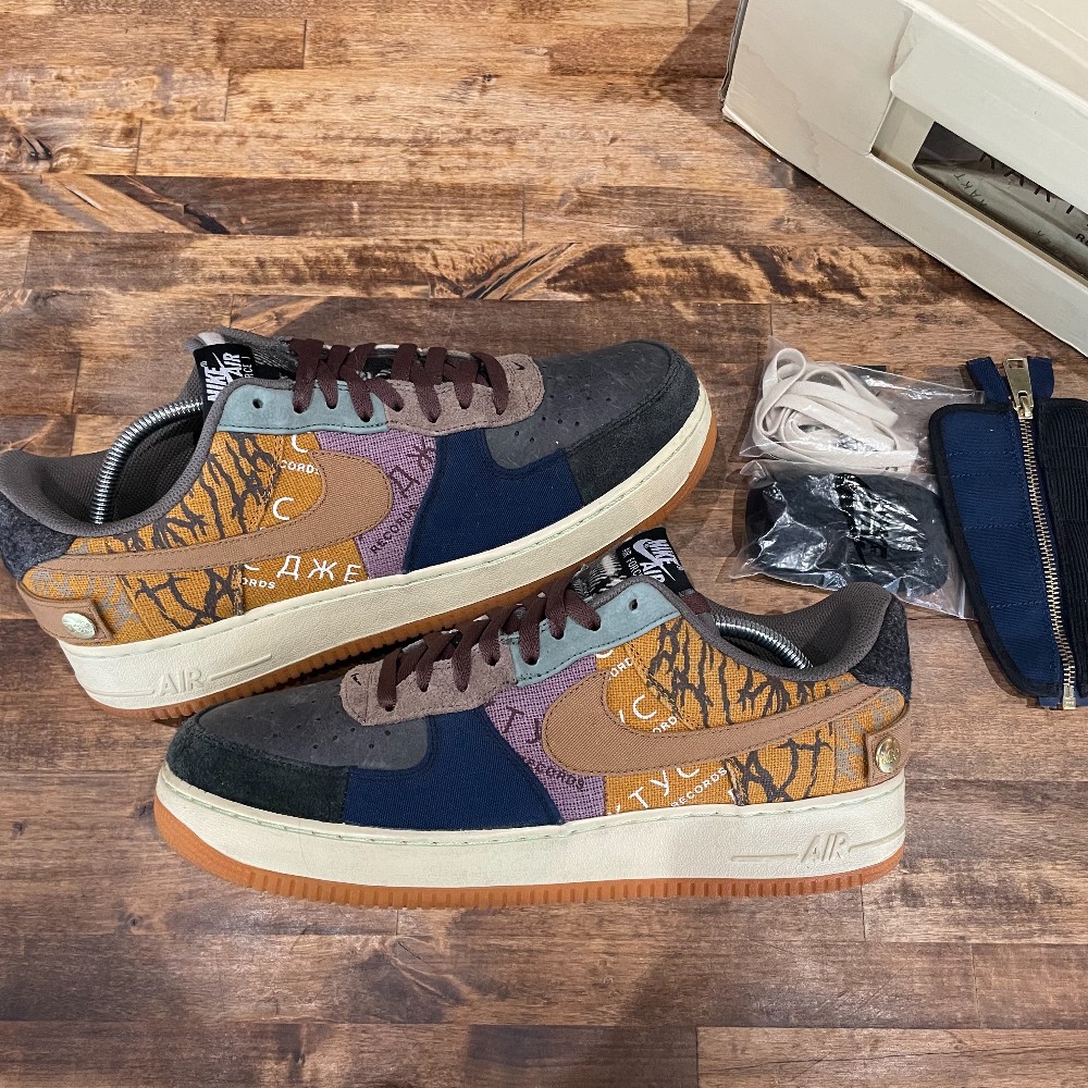 Travis Scott x Nike Air Force 1 Low Cactus Jack - Size 13