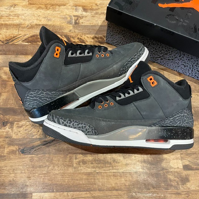 Jordan 3 Retro Fear - Size 10.5