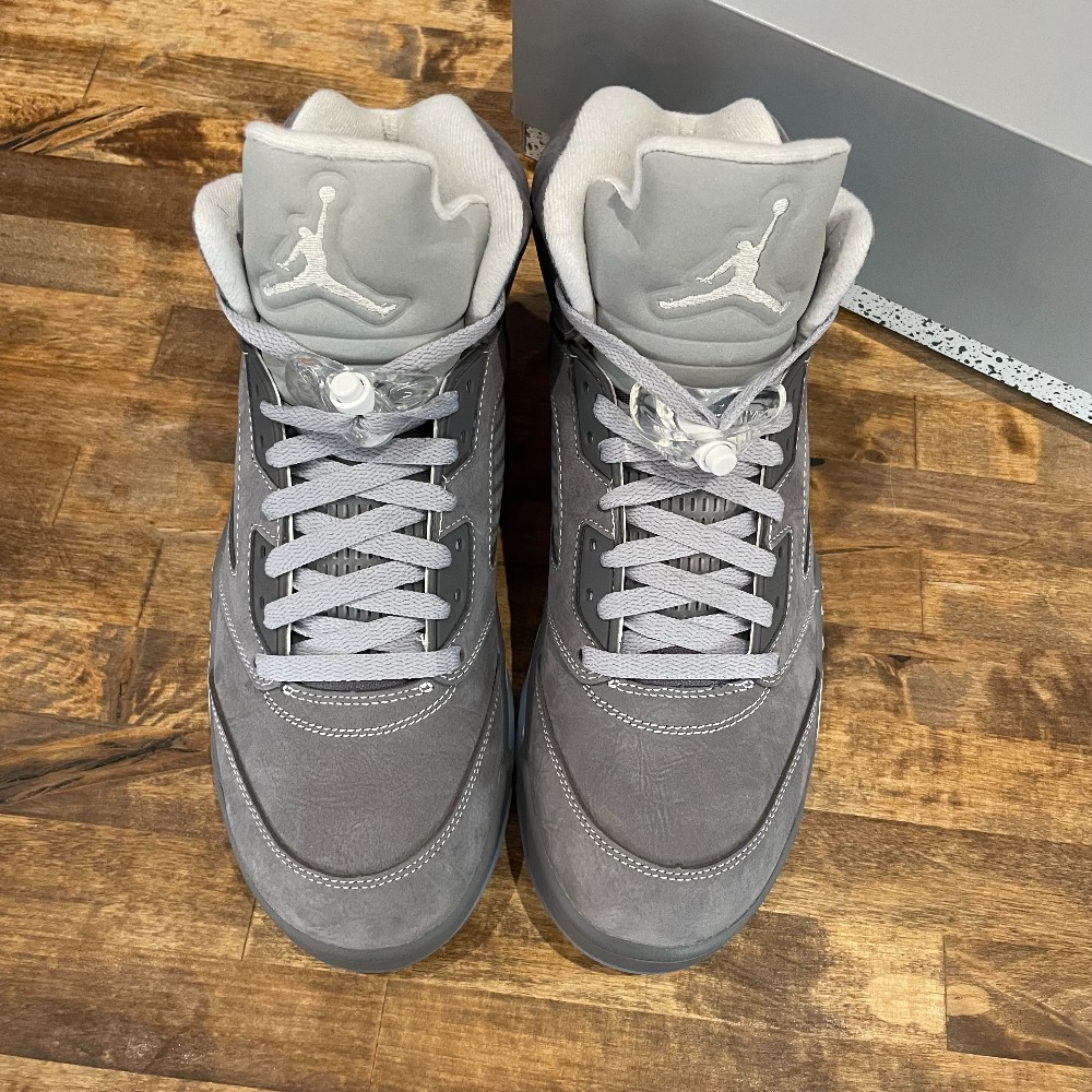 Jordan 5 Retro Wolf Grey (2026) - Size 9