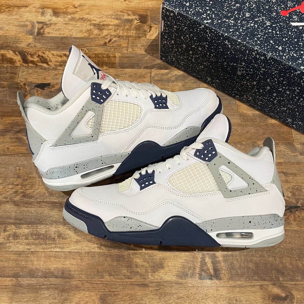 Jordan 4 Midnight Navy - Size 11