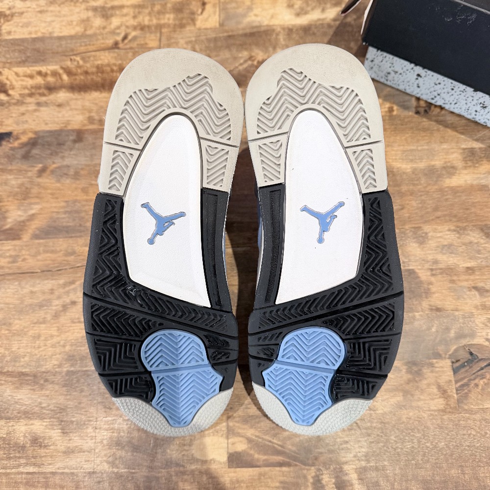 Jordan 4 Retro (GS) University Blue - Size 5.5Y