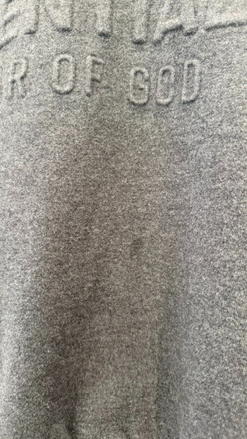 Fear of God ESSENTIALS Embossed 90s Fit Hoodie - M