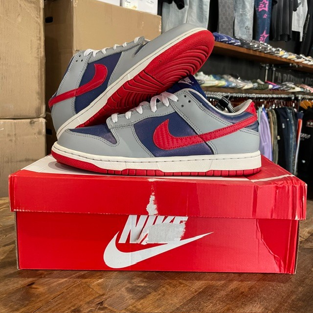 Dunk Low Samba - Size 9.5
