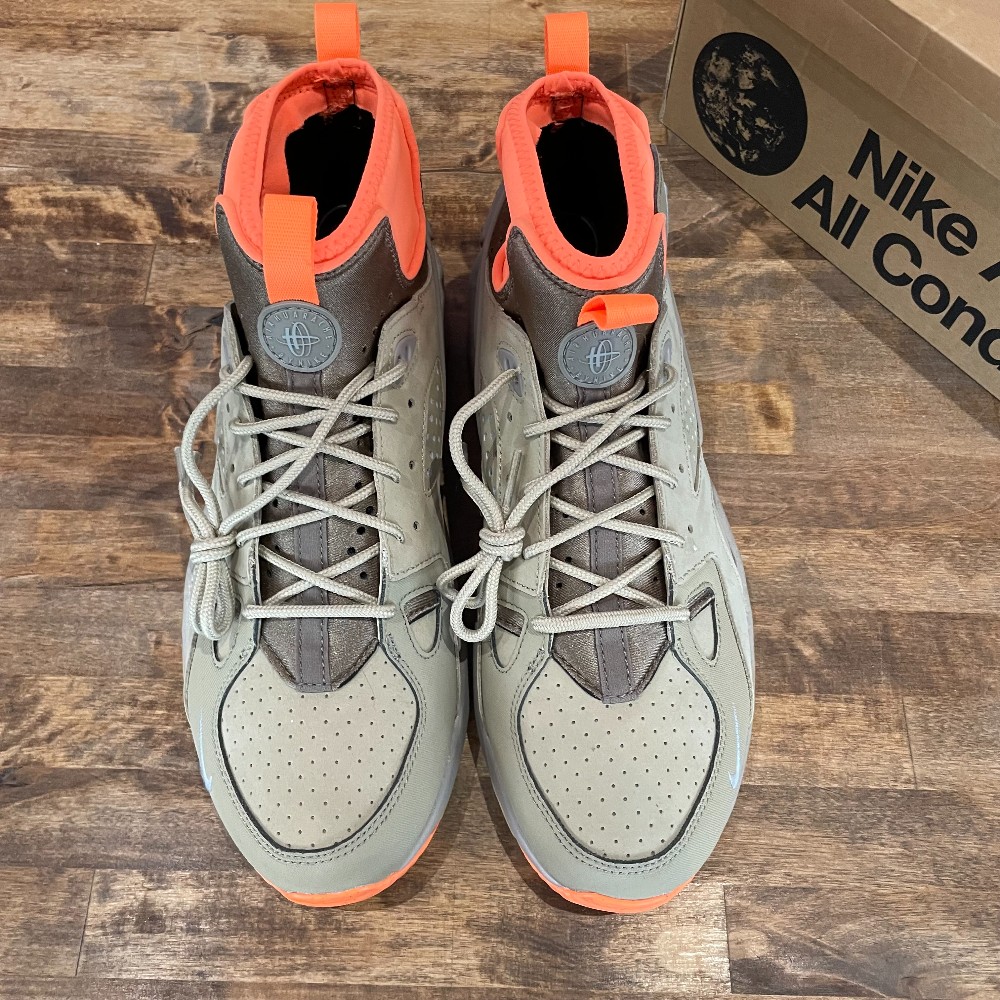 Nike ACG Air Mowab Limestone - Size 11.5